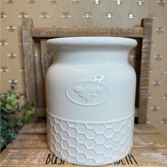 Kitchen Bee Utensil Holder Poshmark